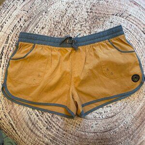 NWOT United By Blue Women’s Orange Board Shorts- Medium